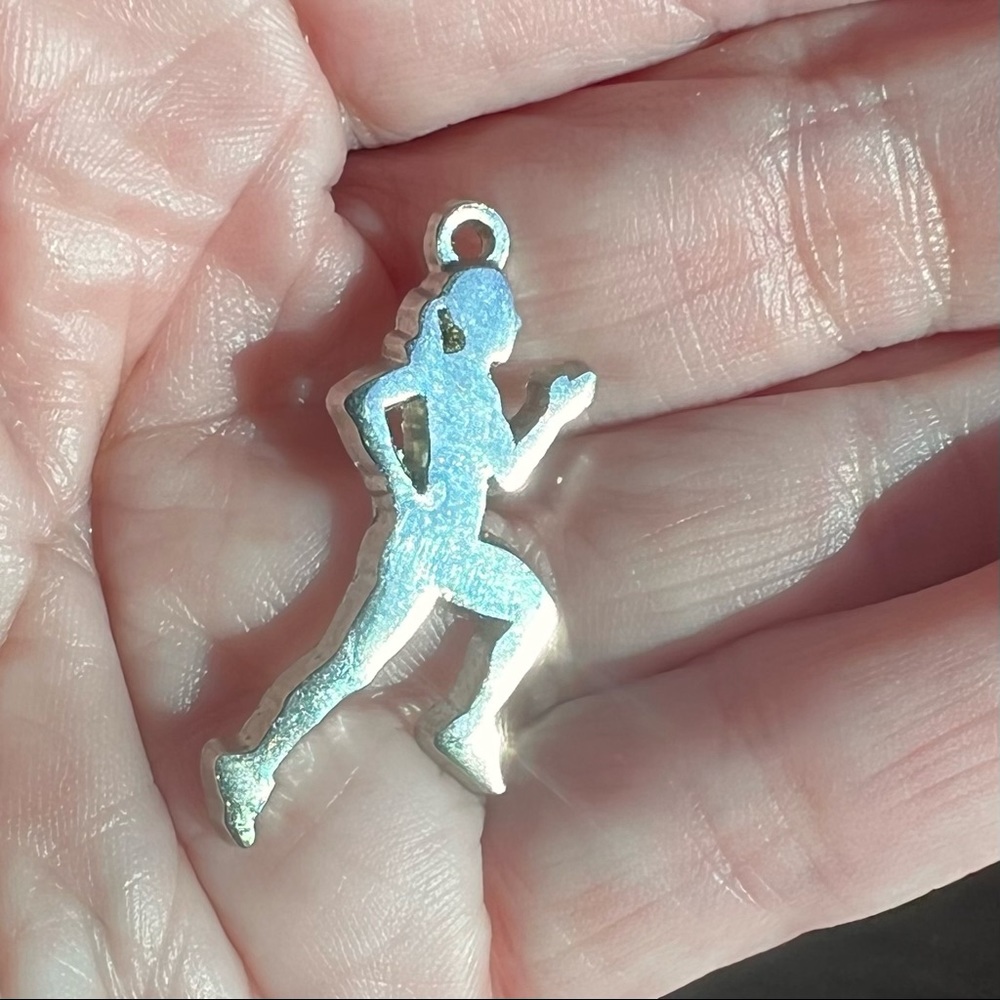 Runner Charm